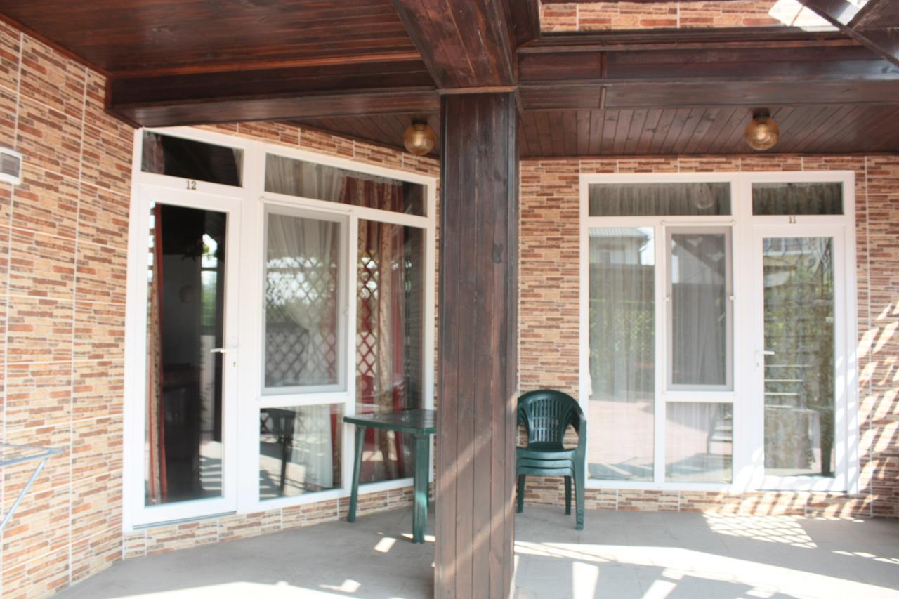Akvitaniya Mini-Hotel Zatoka Exterior foto